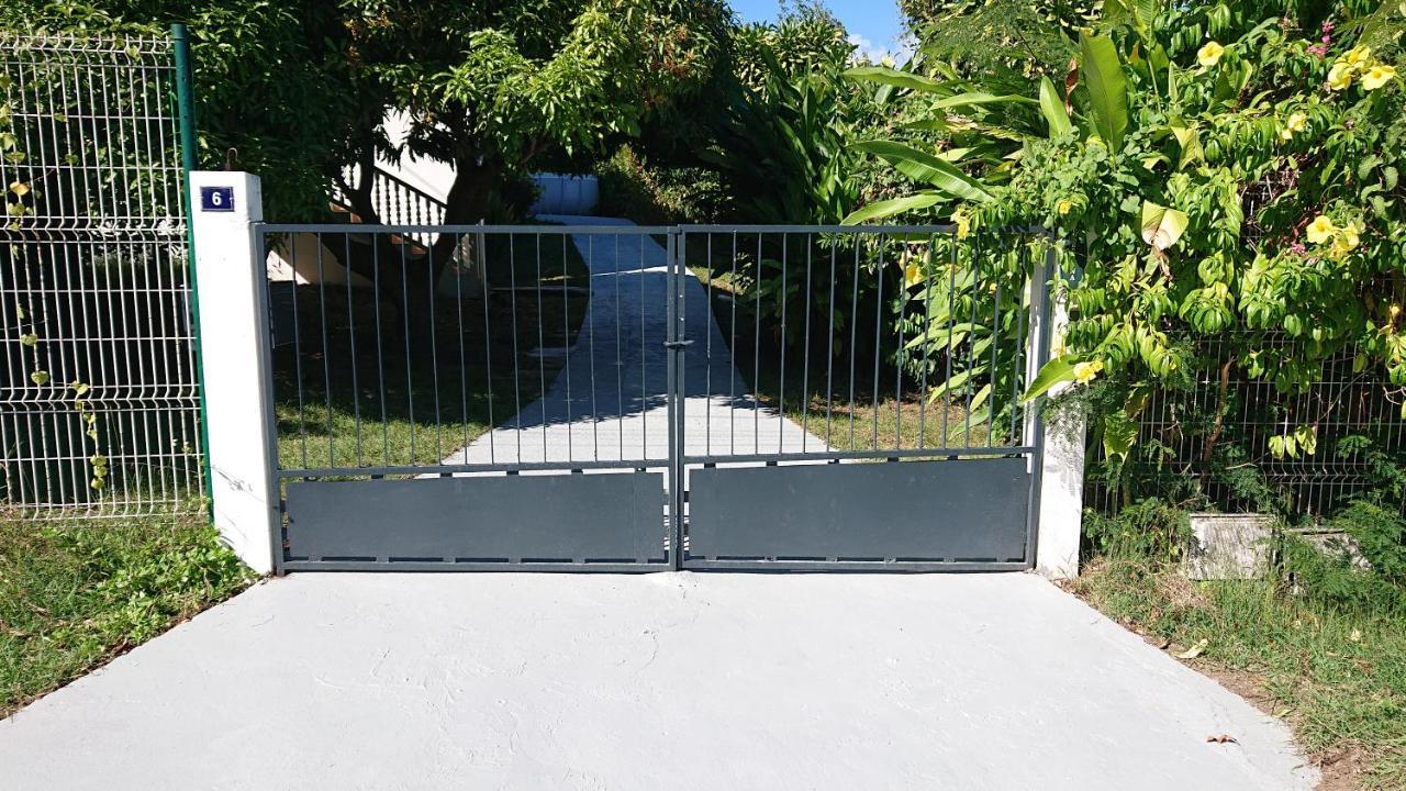 Bas De Villa 80M2 Entree Et Jardin Prives A 500 Metres De La Plage Sainte-Anne  Exterior photo